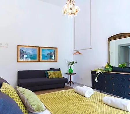 La Casa Napoletana - Ls *