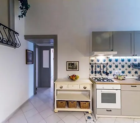 La Casa Napoletana - Ls Bed & Breakfast