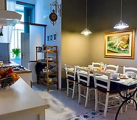 La Casa Napoletana - Ls B&B 나폴리