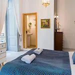 La Casa Napoletana - Ls Bed & Breakfast *