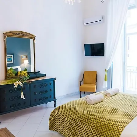 La Casa Napoletana - Ls Bed & Breakfast *