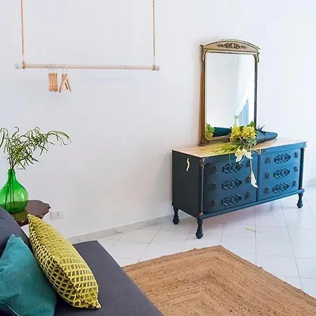 La Casa Napoletana - Ls Bed & Breakfast *