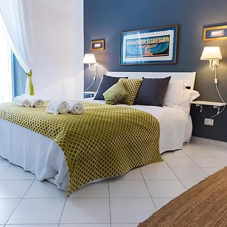 La Casa Napoletana Bed & Breakfast