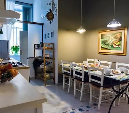 La Casa Napoletana * Napoli