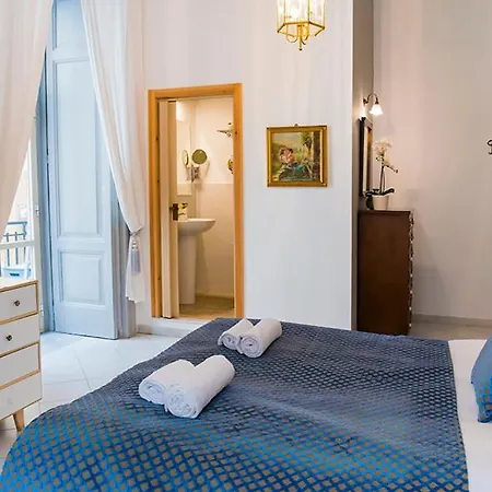 La Casa Napoletana Bed & Breakfast *